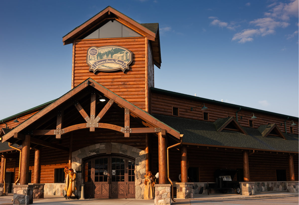 Michigan's Largest Deer Processor | Country Smoke House